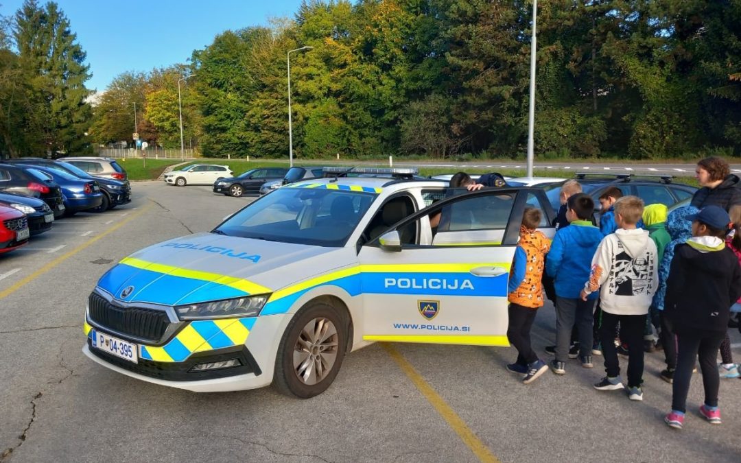 Obisk policista na naši šoli